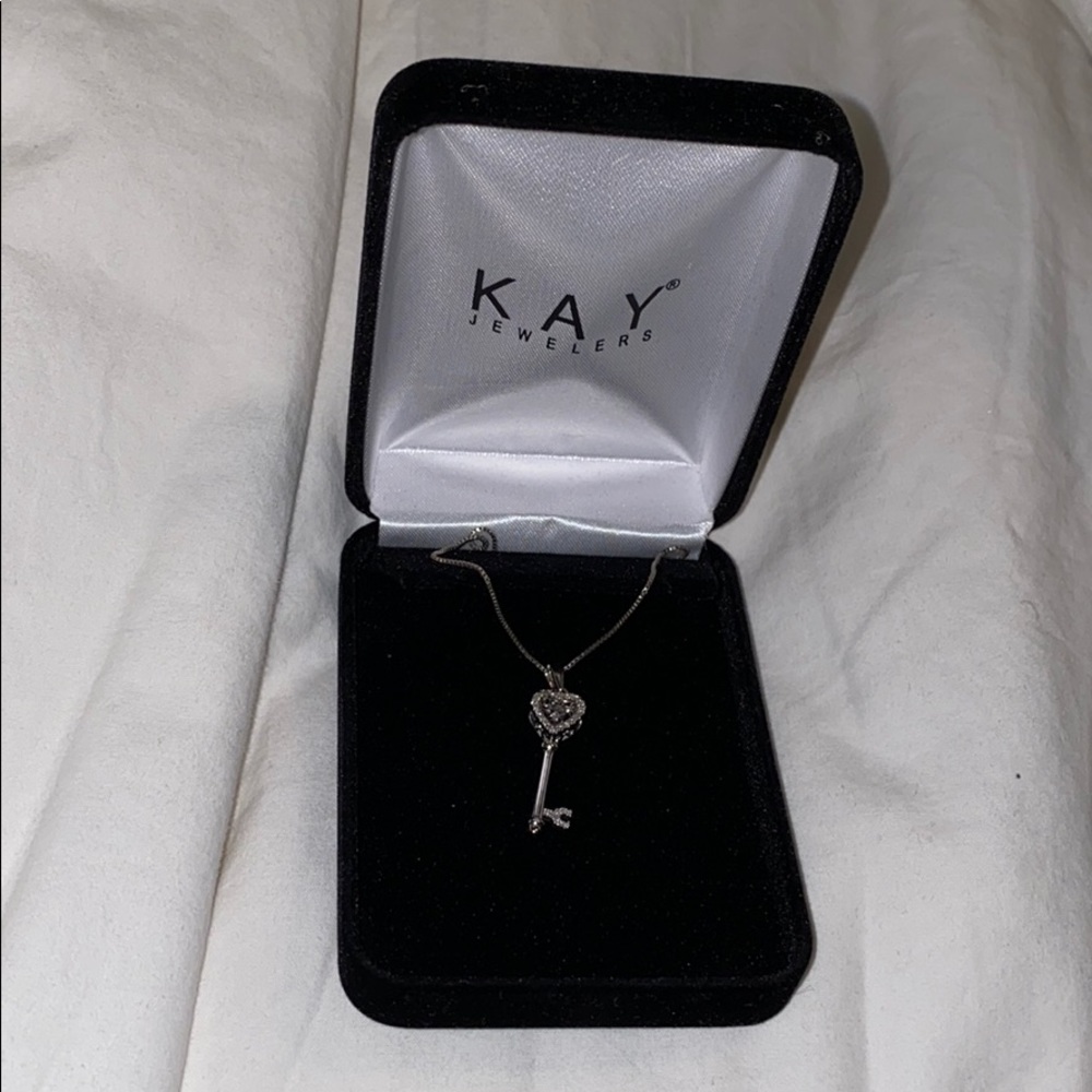 Diamond Heart Neckless